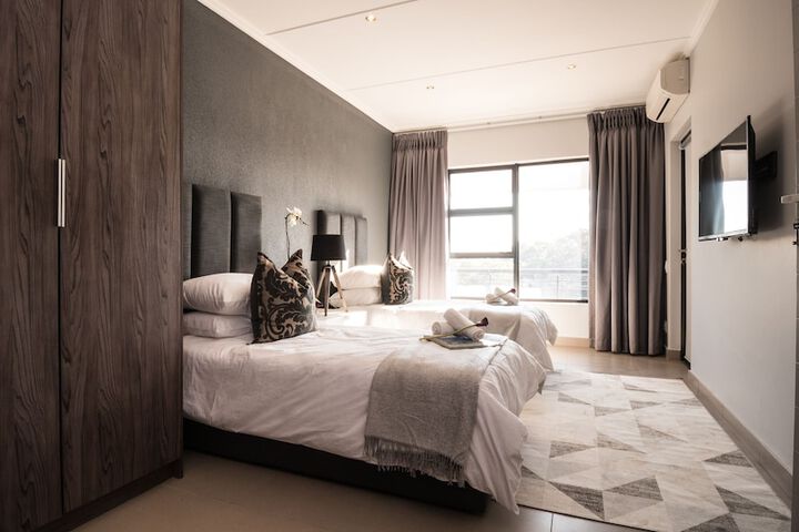 Room 3 of 26