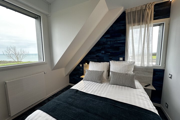 Room 3 of 67
