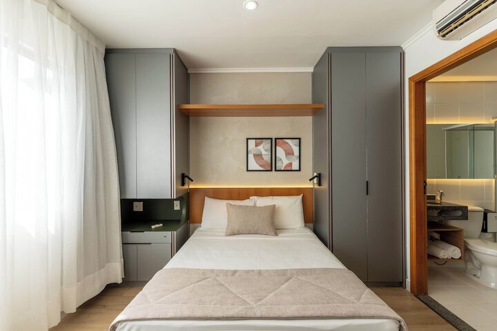 Room 21 of 59