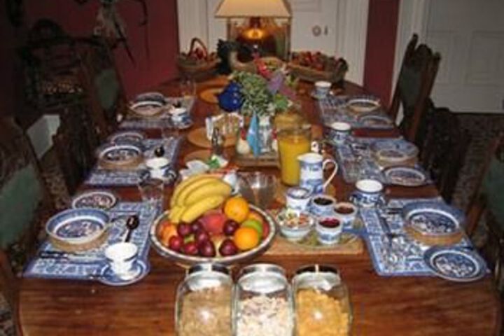Dining 5 of 22