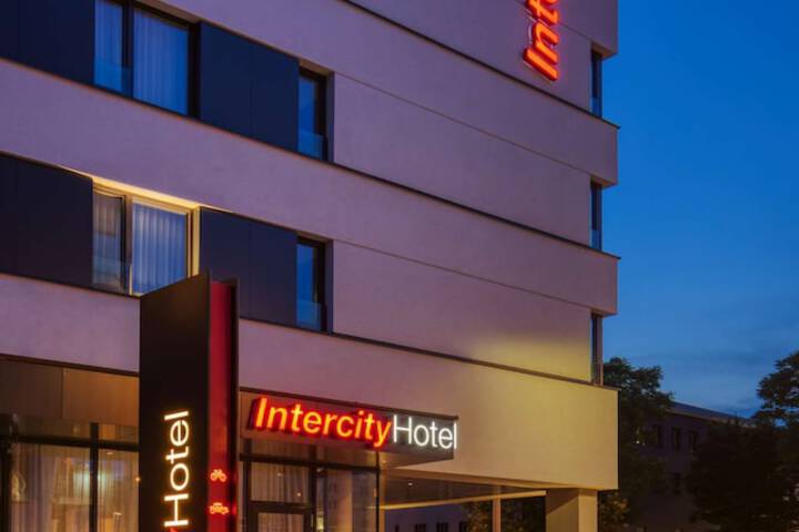 Hotel 55 of 66