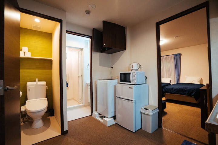 Room 3 of 54