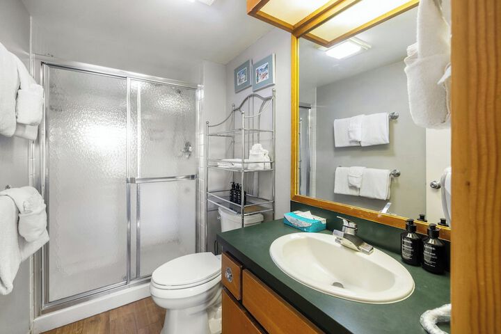 Room 175 of 226