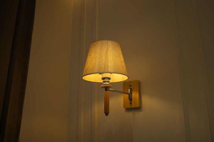 Room 25 of 36