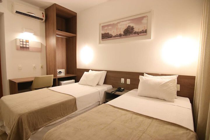 Room 20 of 79