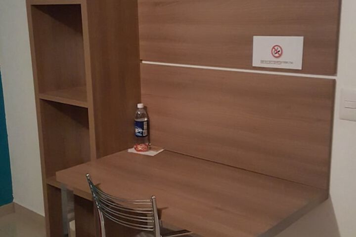 Room 27 of 53