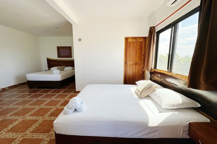 Room 3 of 41