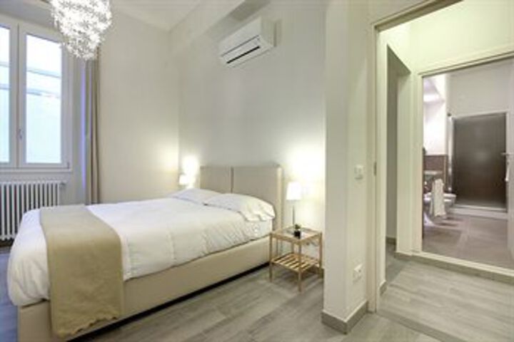 Room 90 of 166