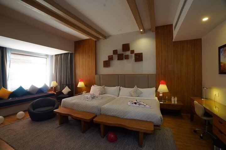 Room 11 of 64