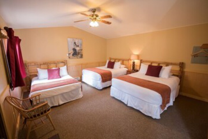 Room 49 of 279