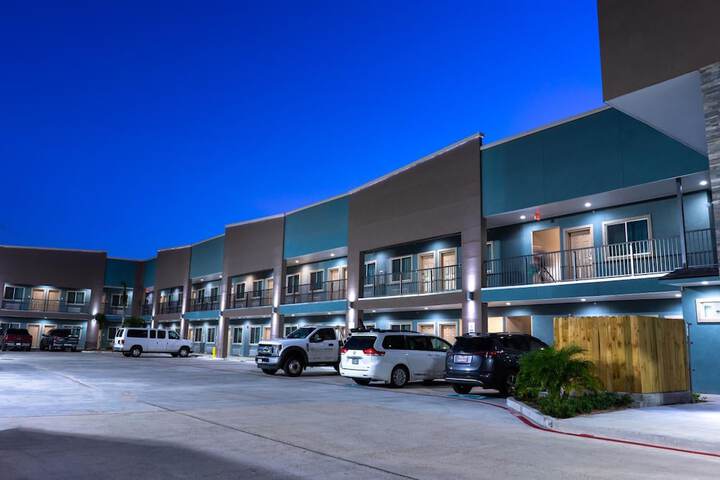 Hotel 27 of 28