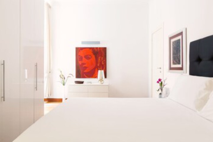 Room 13 of 31