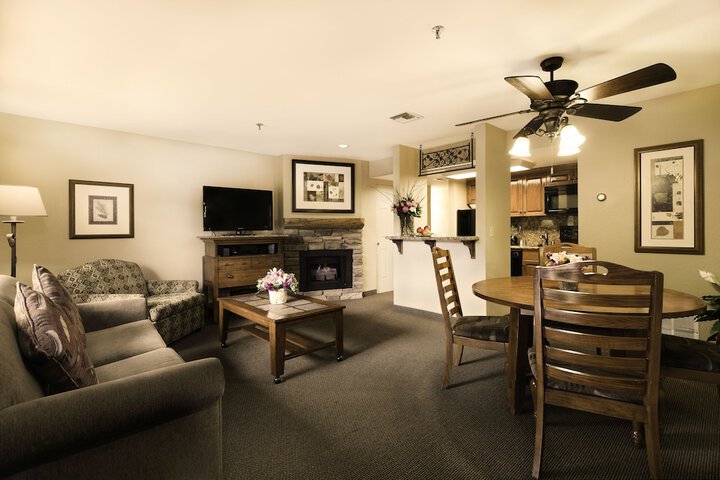 Room 4 of 23
