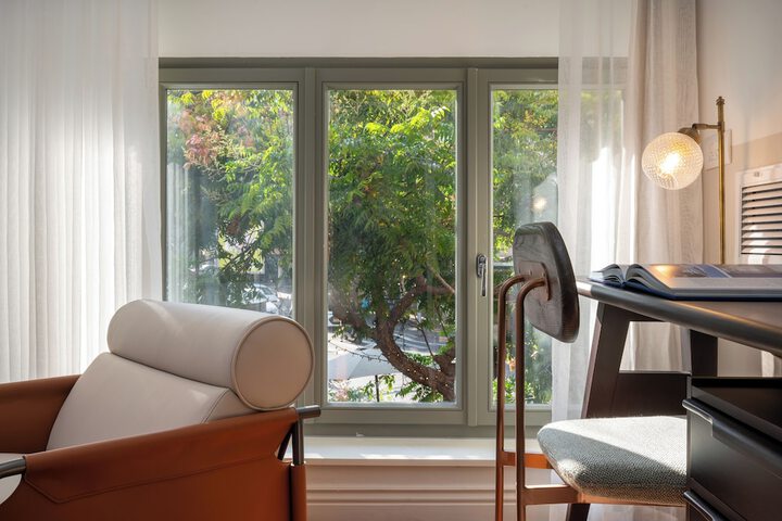Room 10 of 53