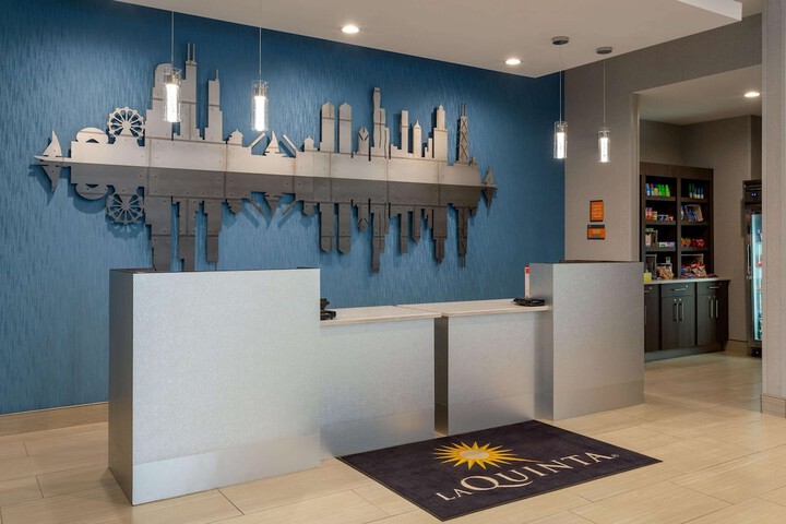Concierge desk