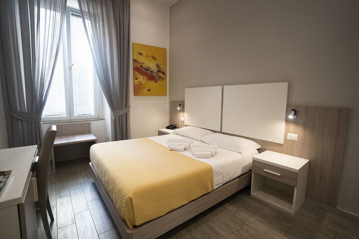 Room 27 of 55