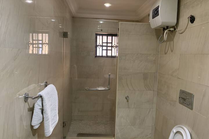Room 15 of 18