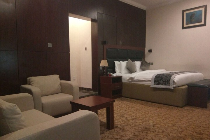 Room 7 of 59