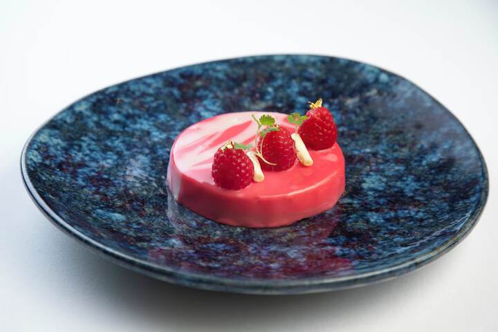Dining 42 of 71