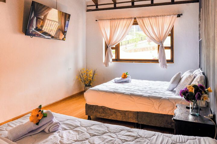 Room 85 of 111