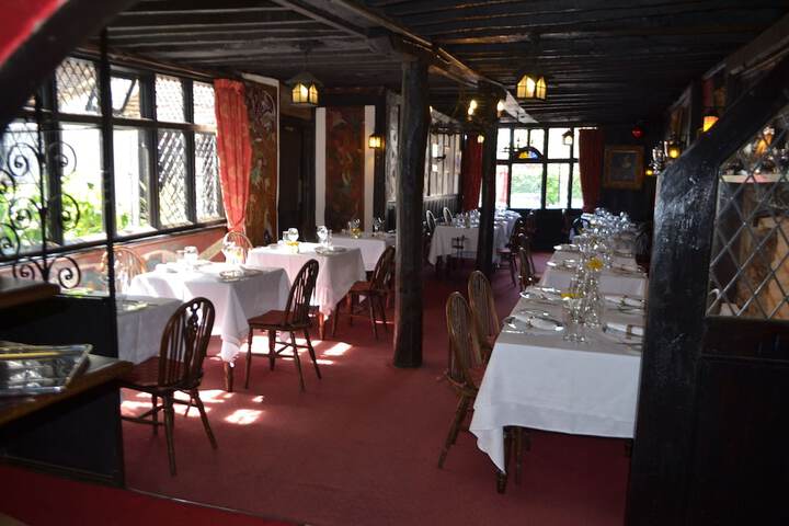 Dining 83 of 115