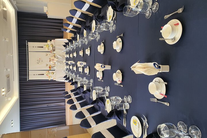 Ballroom/Hall 72 of 84