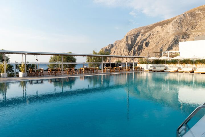 Pools & Facilities
