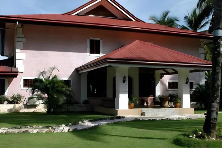 Las Flores Hotel