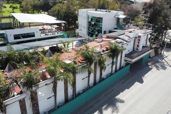 R INN de TJ in Tijuana