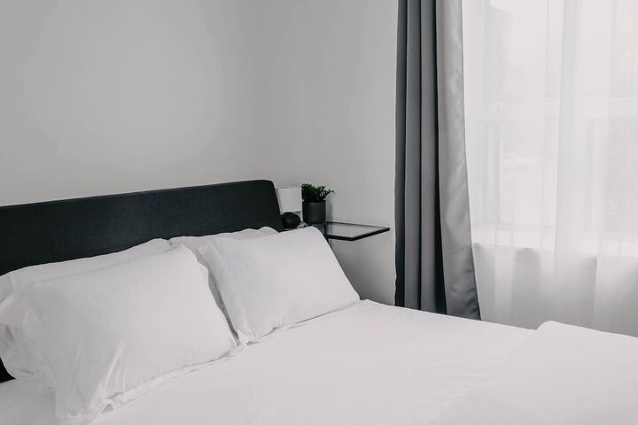 Room 10 of 71