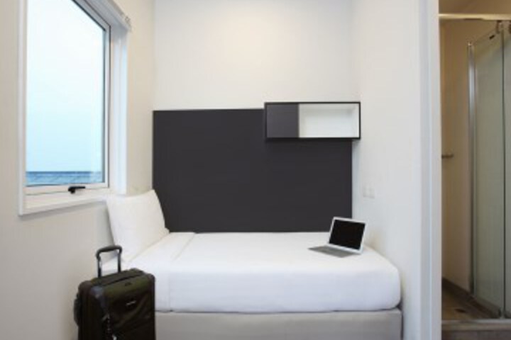 BRIC BOX HOTEL BURIRAM