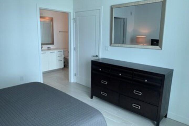 Room 68 of 72