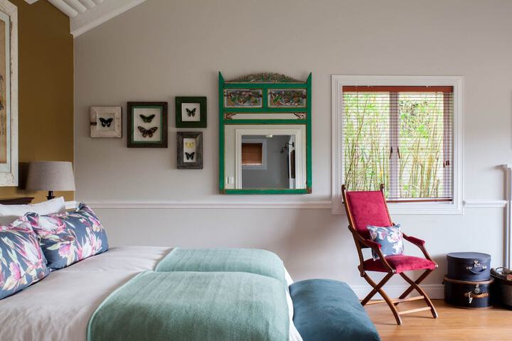 Room 28 of 150