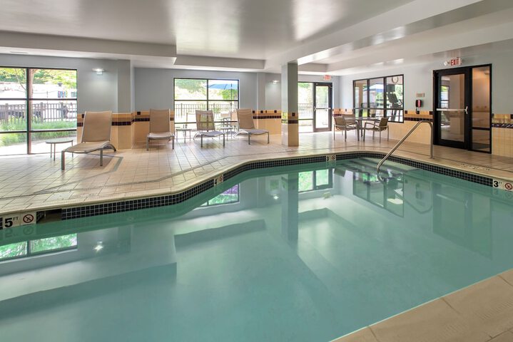 Pools & Facilities