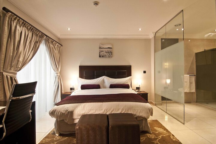 Room 5 of 37