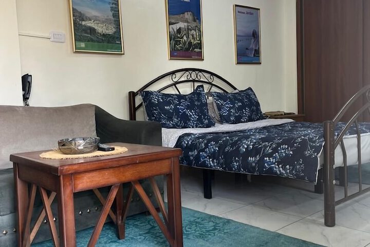 Room 29 of 73