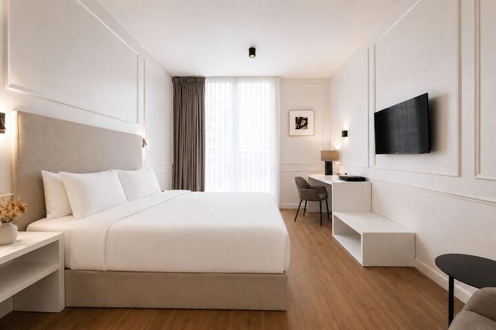 Room 21 of 93