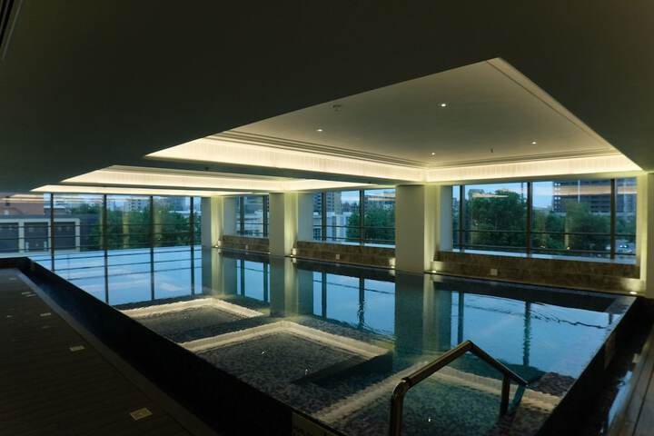 Pool 37 of 53