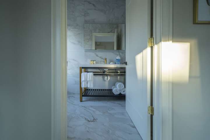 Room 20 of 36
