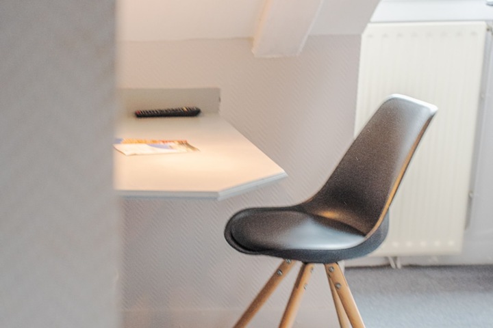 Room 11 of 22