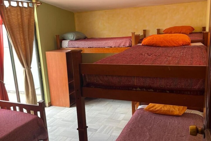 Room 8 of 29