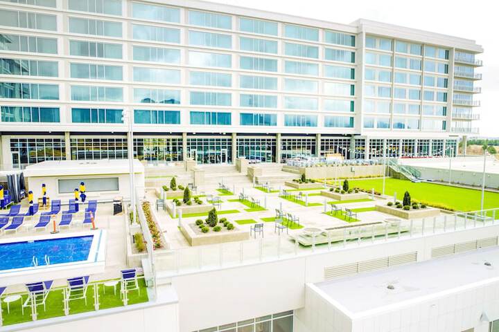 Rooftop pool