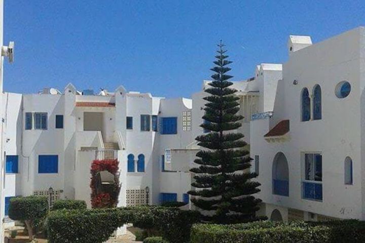 Hotel Exterior 26 of 29