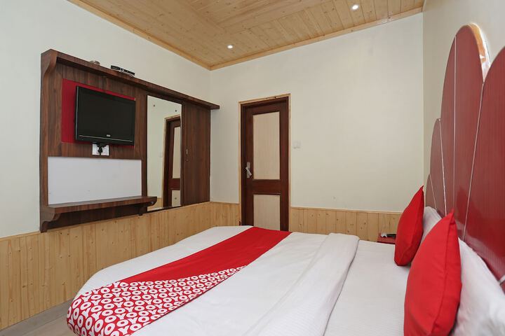 Room 14 of 25