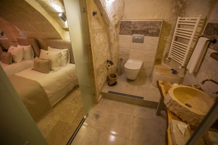 Room 46 of 57