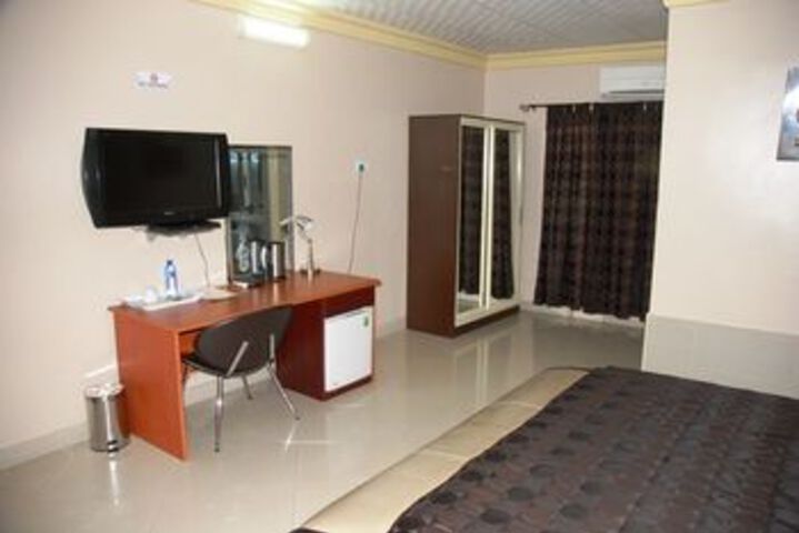 Room 7 of 21