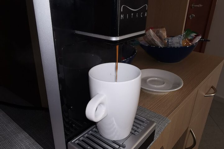 Breakfast/Coffee Service 23 of 45