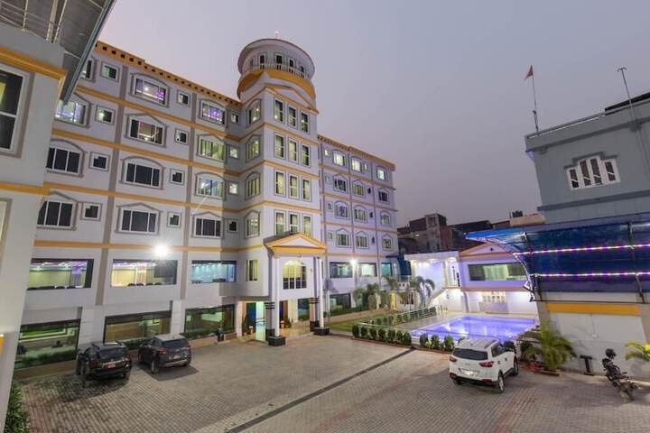 Photo of Siddhartha Hotel Grand City