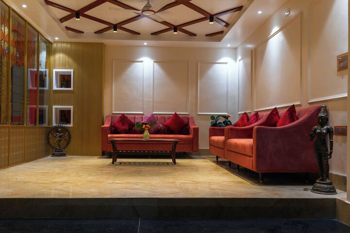 Hotel Interior 6 of 80