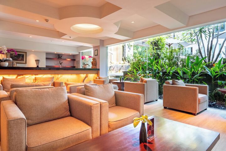 Lobby Photos